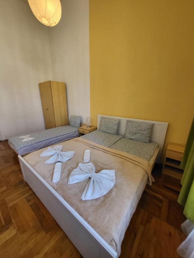 Casa Nora Hotel Budapest Exterior photo